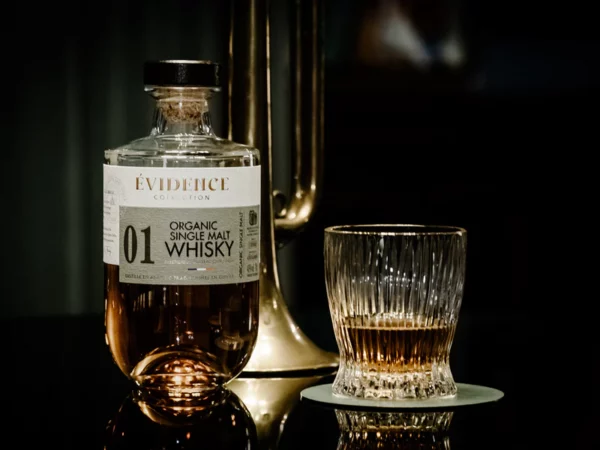 Evidence whisky 01 – Image 2